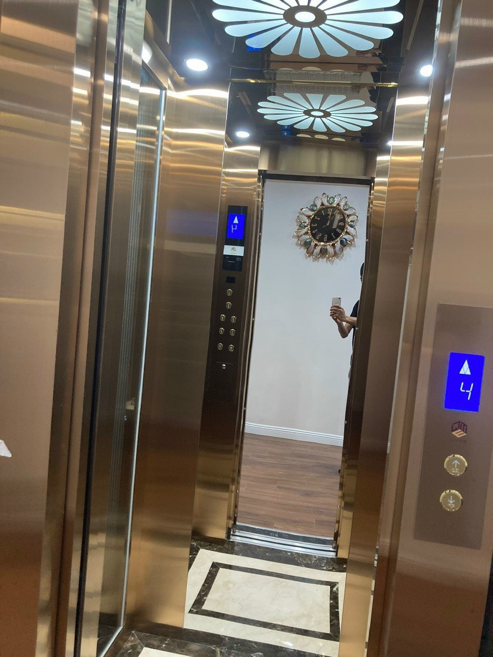 Thang Máy Kính ZIEHL-ABEGG Đức